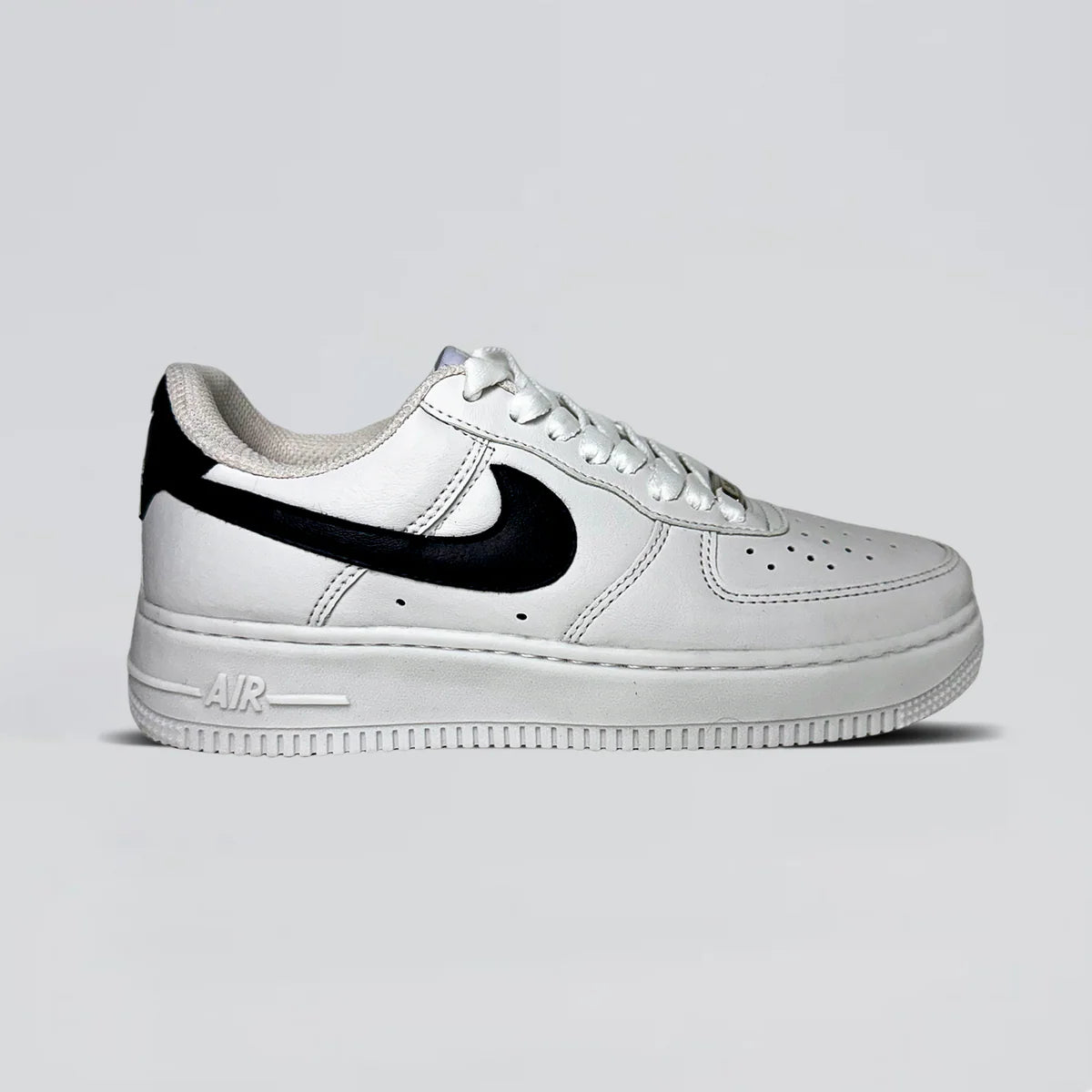 NK AF1 Branco / Preto