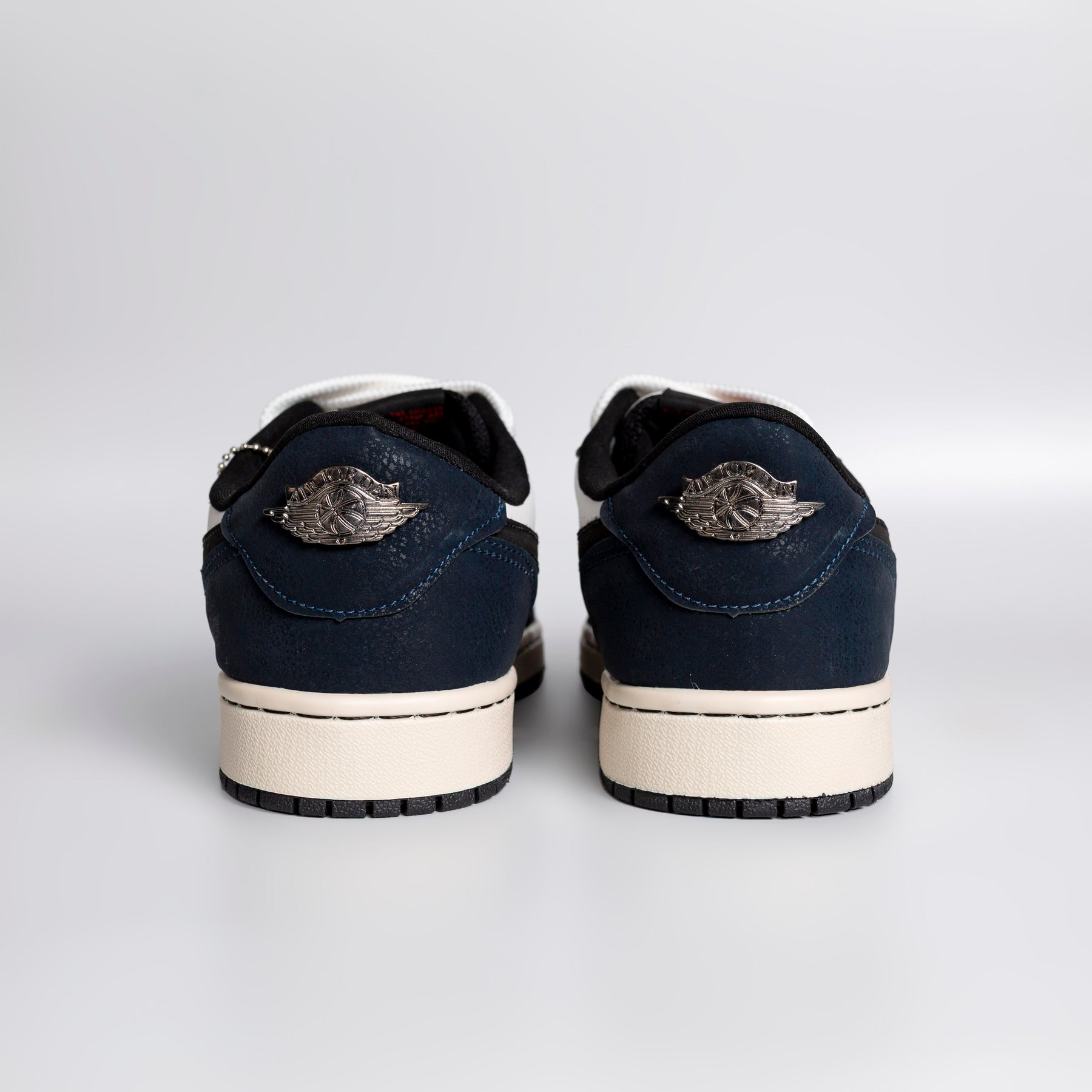 NK Air Jordan Low Navy Blue (POUCAS UNIDADES)