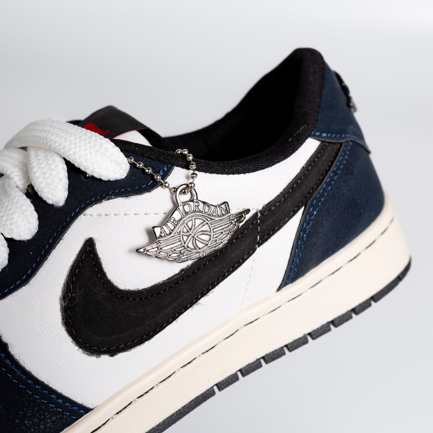 NK Air Jordan Low Navy Blue (POUCAS UNIDADES)