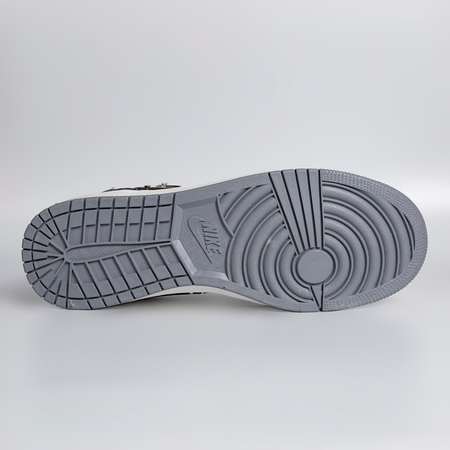 NK Air Jordan Low Grey Black