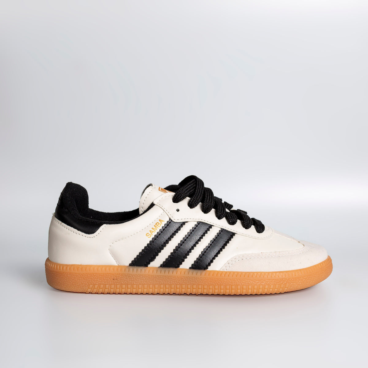 ADDS Samba Off white