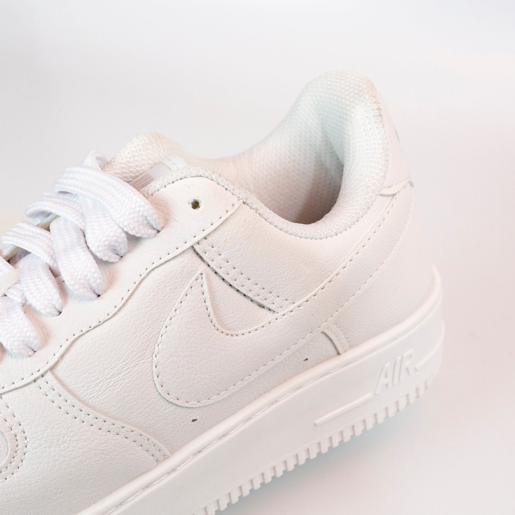 NK Air Force White