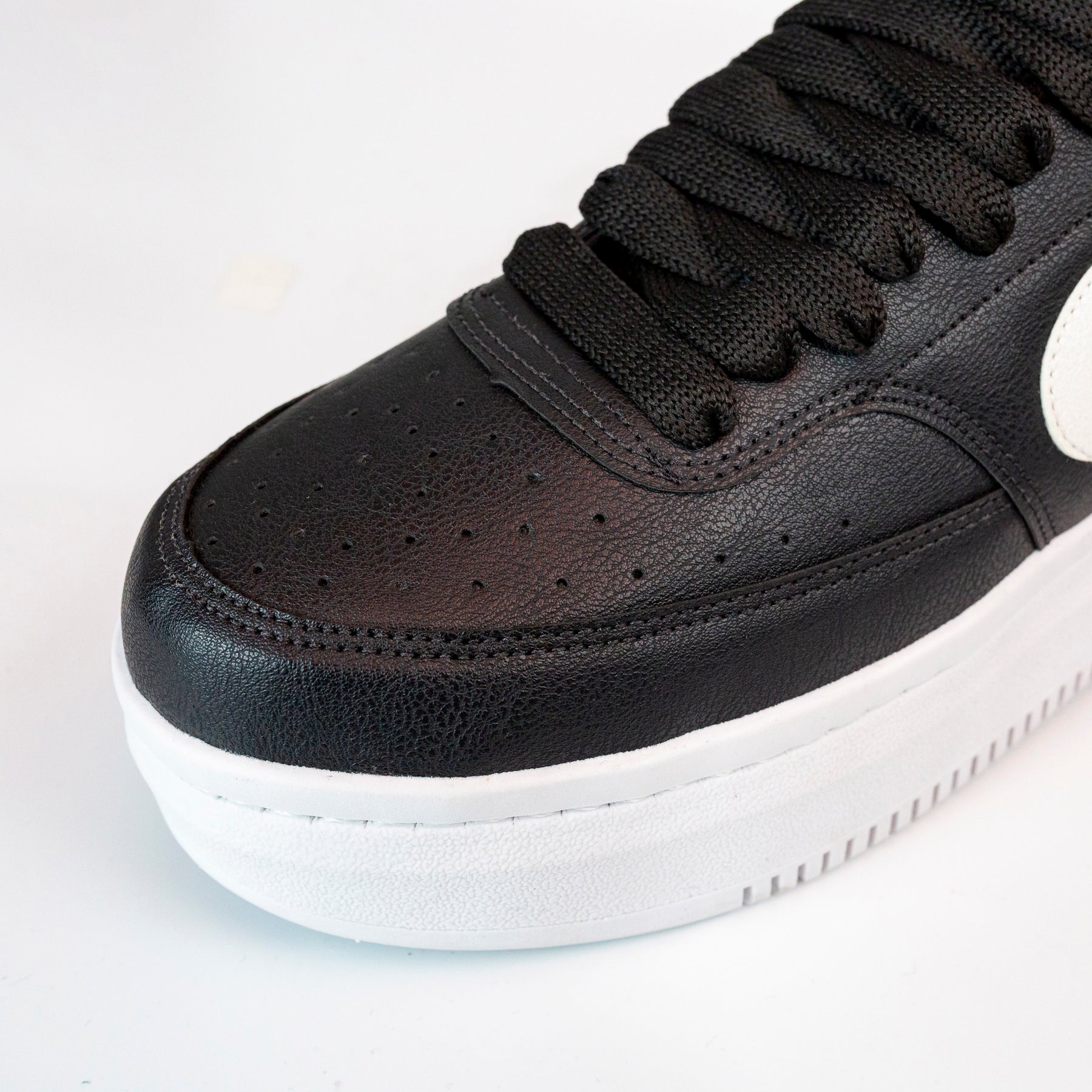 NK Court Vision Alta Preto