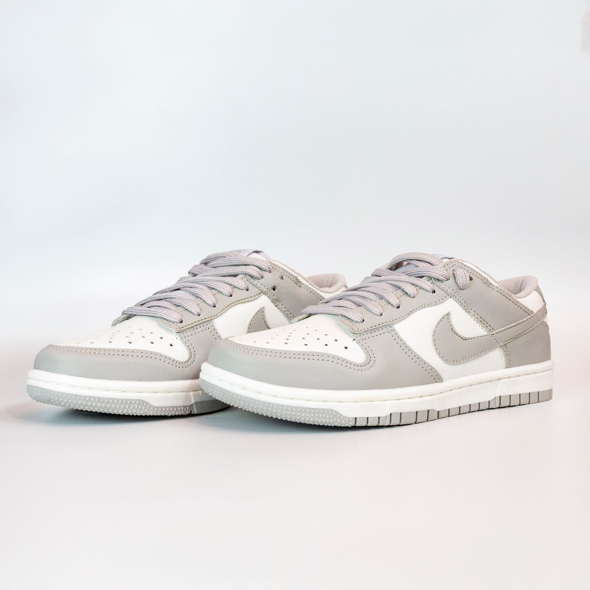 NK Dunk Low Grey