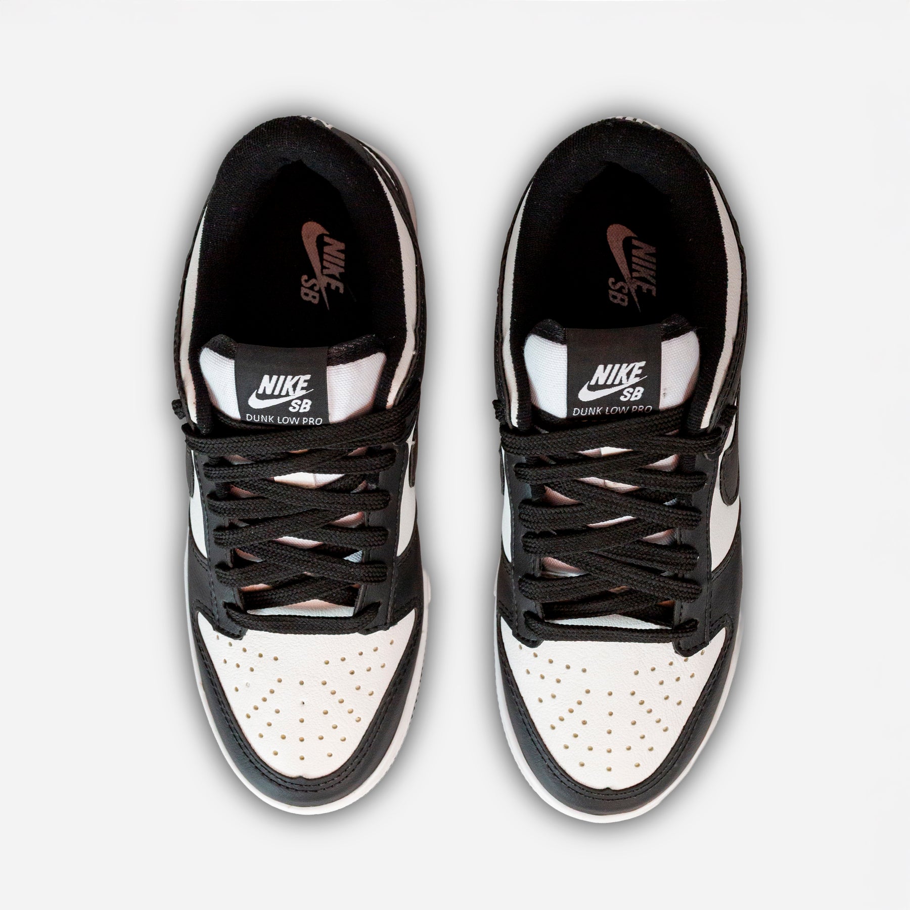 NK Dunk Low Panda