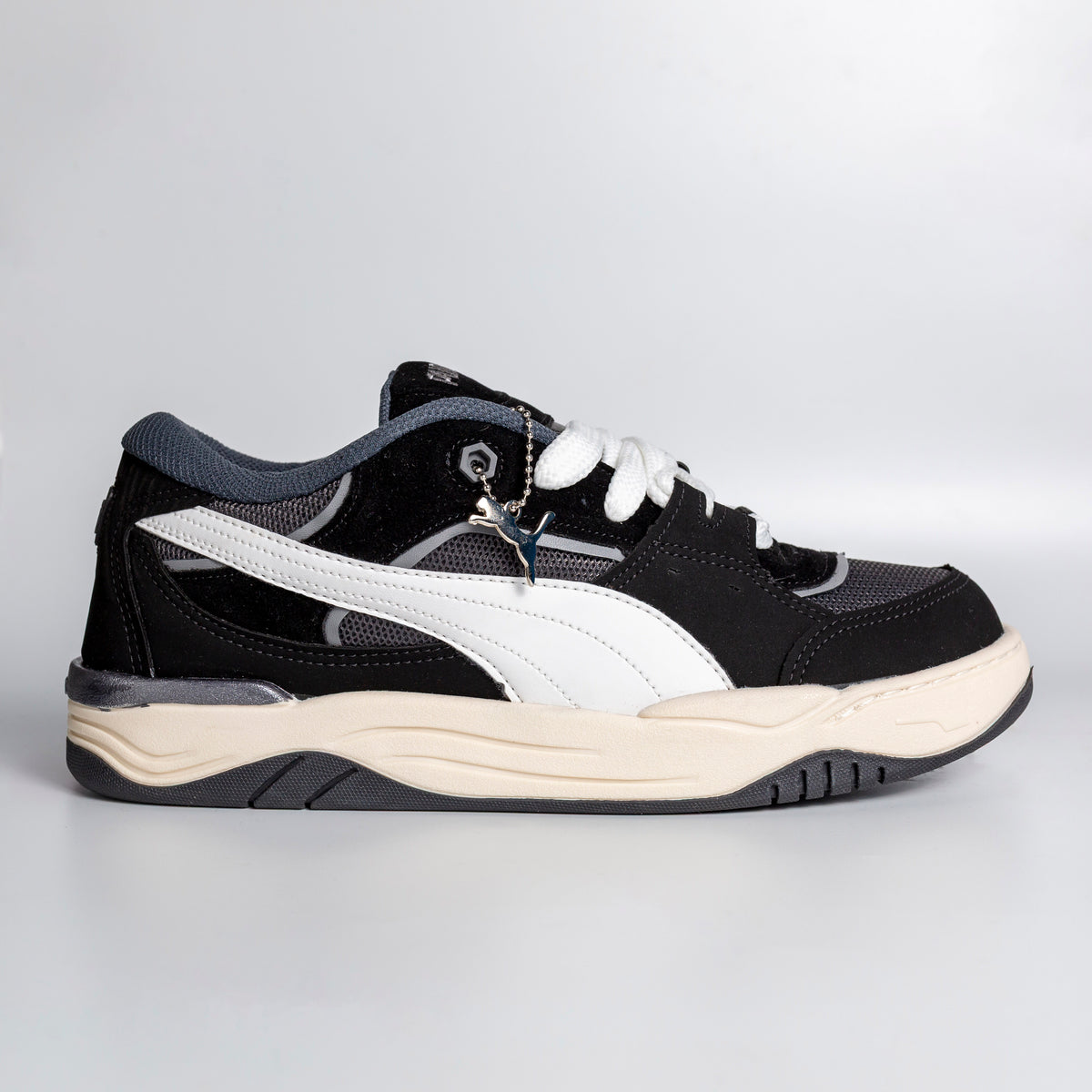 PM 180 Street Retro (ULTIMOS PARES)