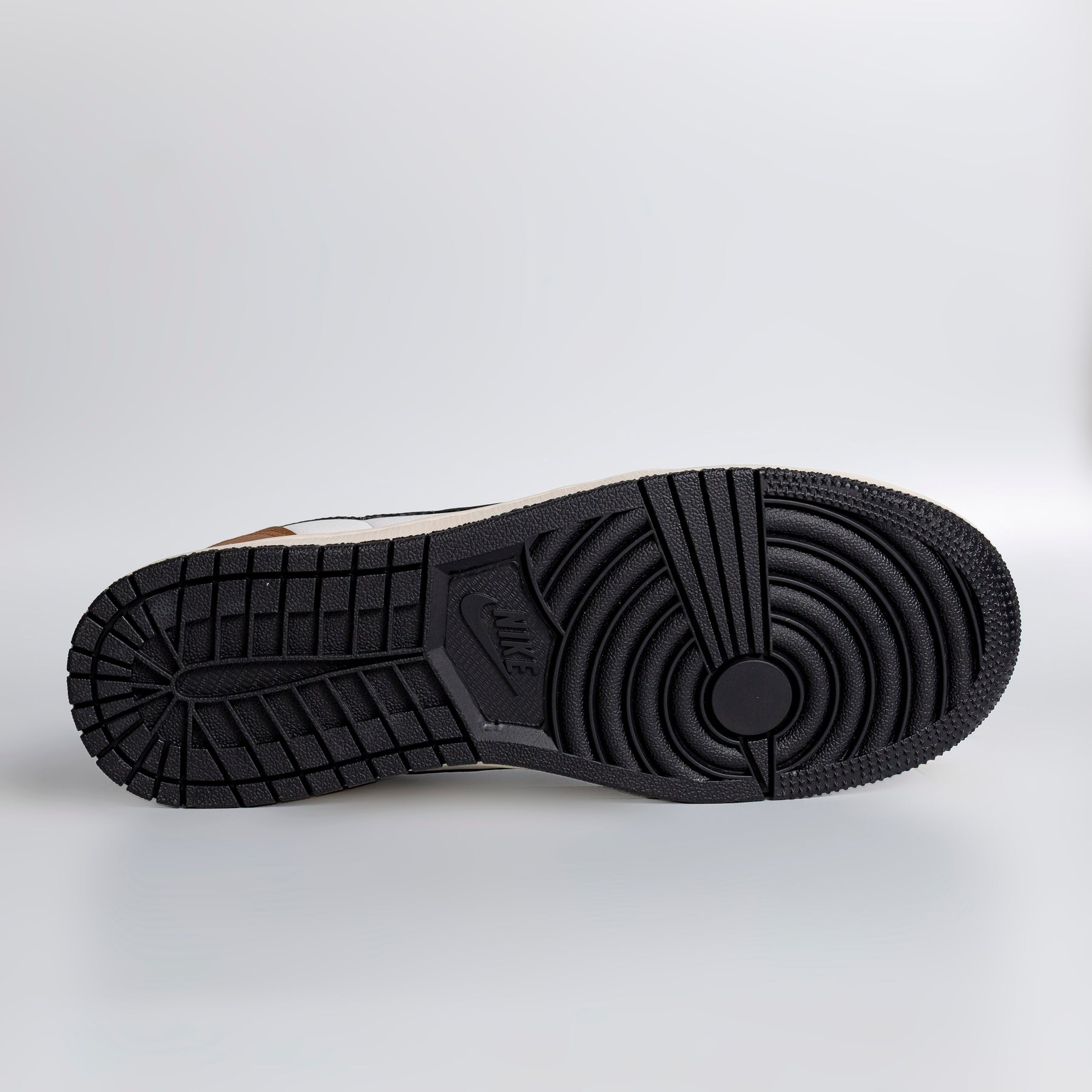 NK Air Jordan Low New Mocha (POUCAS UNIDADES)