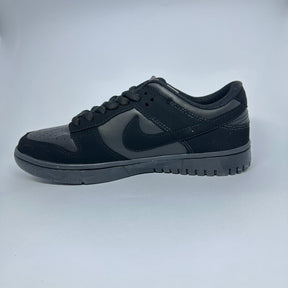 NK Dunk Low | Preto Preto