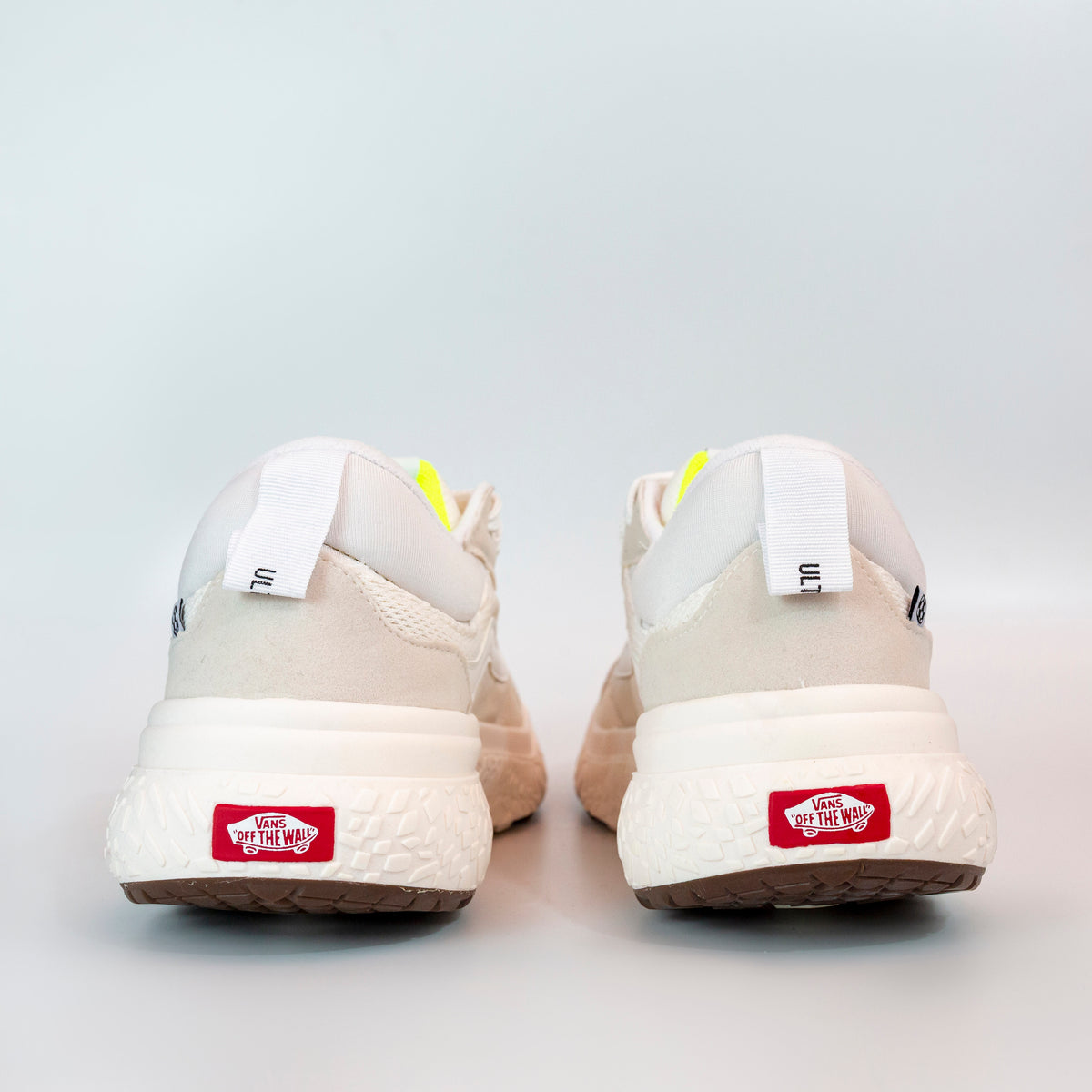 VNS Neo White (ÚLTIMOS PARES)